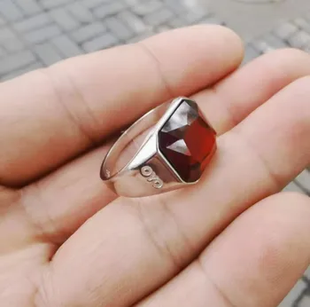 Мъжки пръстен от 100% сребро 925 проба с Естествен Гранат
