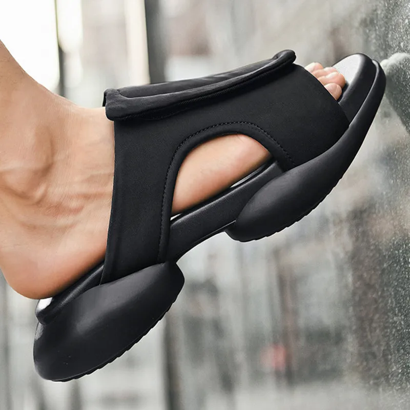 Qmaigie/Мъжки чехли; луксозна марка дизайнерски обувки; Мъжки Сандали; Летни обувки от въздушна мрежа; Улични Плажни Сандали; джапанки за мъже черен цвят 5