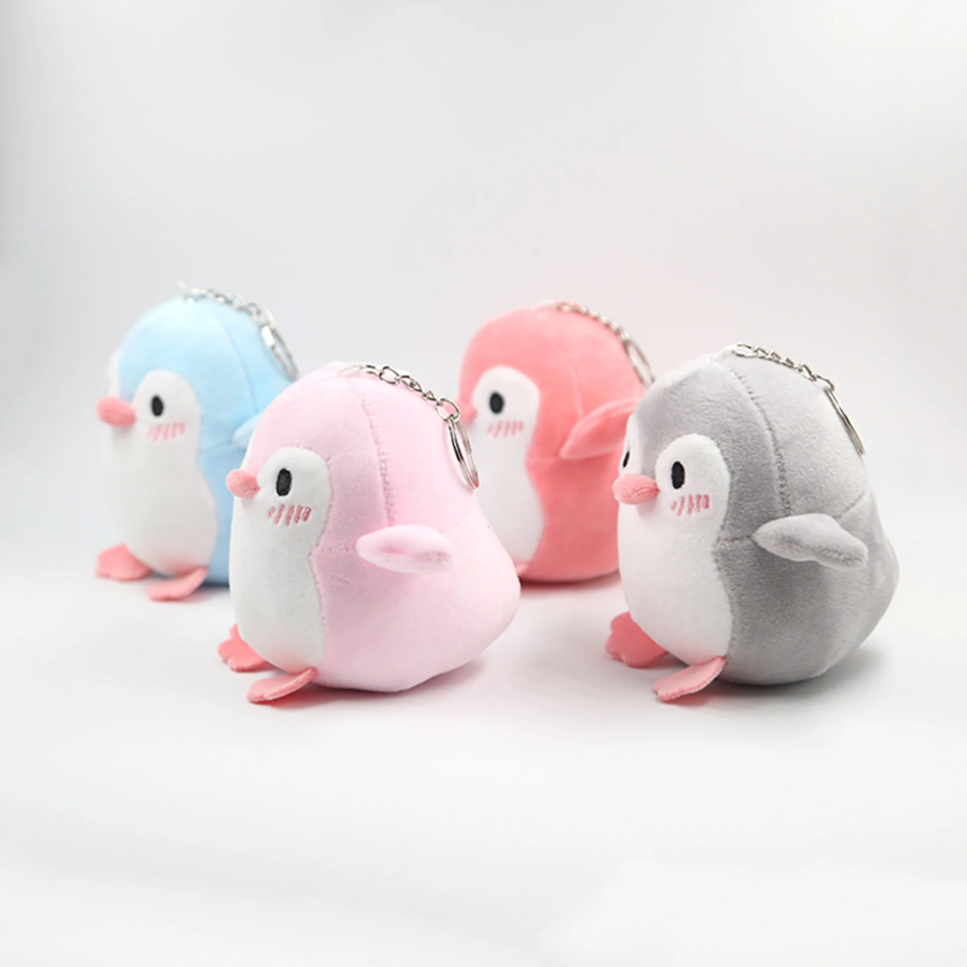 Новата Двойка Пингвин Плюшени Играчки Меки Цветни Тъкани Кукли Ключ/Чанта за Окачване Подарък за Влюбени Момичета