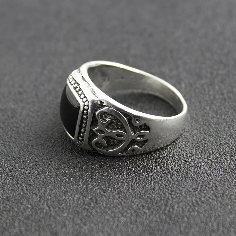 Размер: 8-11 Висококачествено Античен Посеребренное Мъжки пръстен Коледни Нов Пръстен Черни квадратни Эмалевые пръстени са Изящни бижута 5